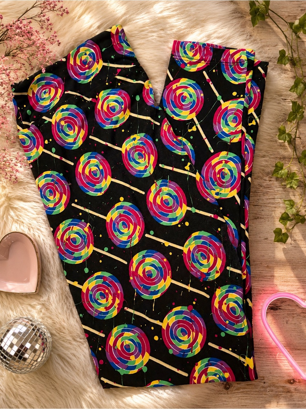 🍭✨ LuLaRoe Tall & Curvy Leggings ✨🍭